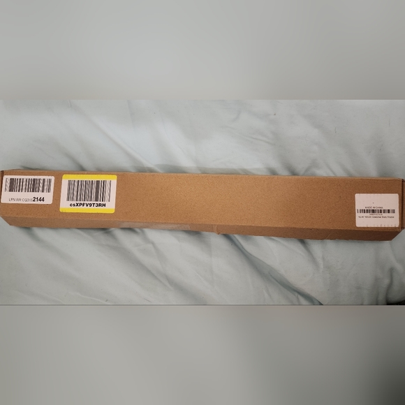 New Canvas Stretcher Bars 16" x 20" (Wooden) - Picture 4 of 4